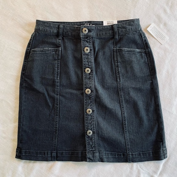 Style &amp; Co. | Skirts | Nwt Style Co Denim Button Down Skirt Size 4 ...